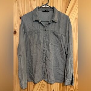 Jane & Delancey Gray Button-Up Shirt